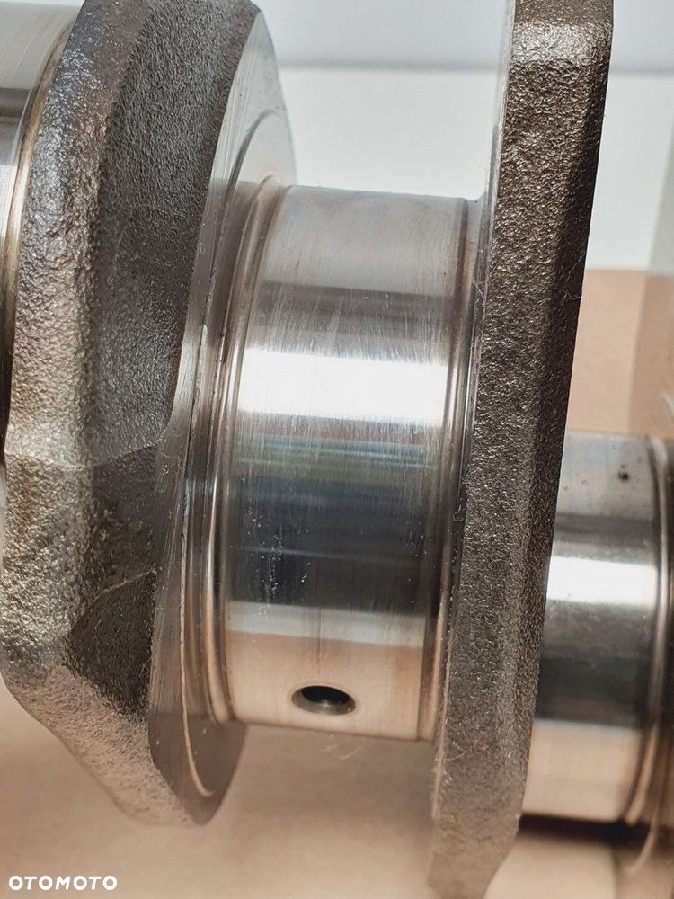 WAŁ KORBOWY MERCEDES GL X164 3.0 CDI V6 642940 - 10