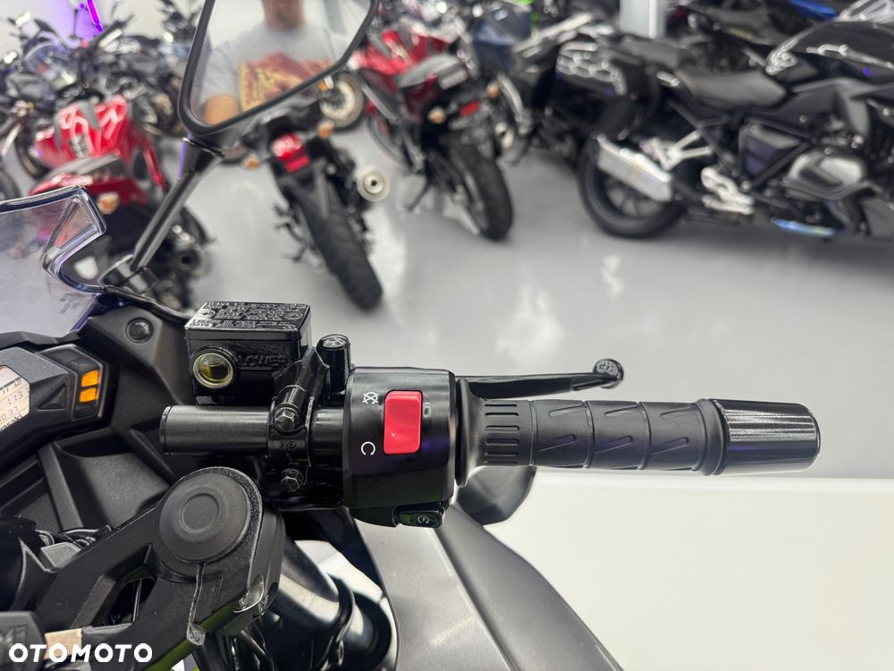 Kawasaki Ninja - 35