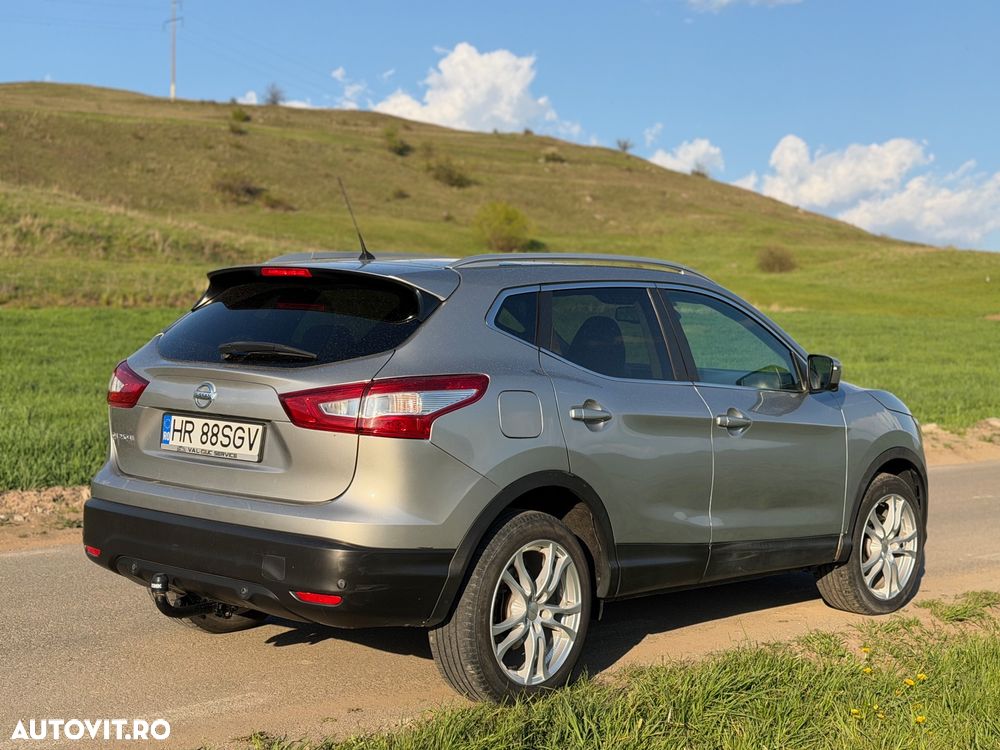 Nissan Qashqai 1.5 DCI N-Connecta - 2