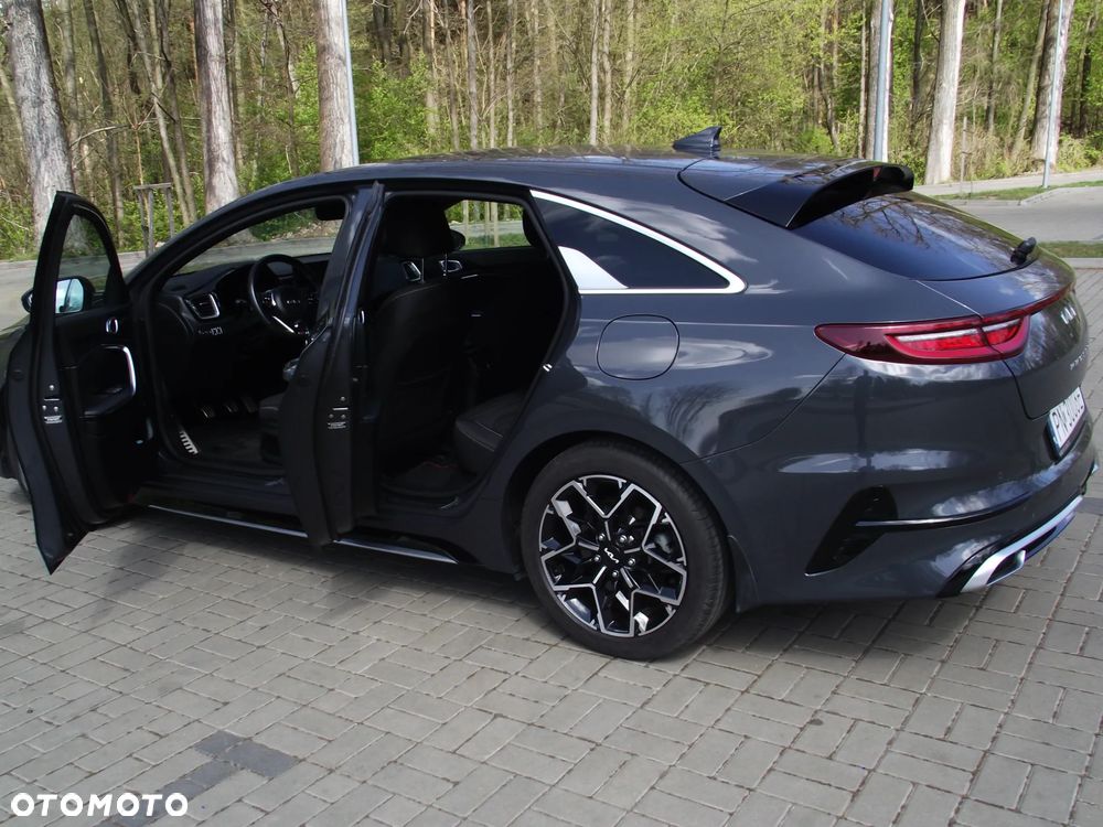 Kia ProCeed - 5