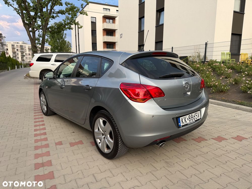 Opel Astra - 3