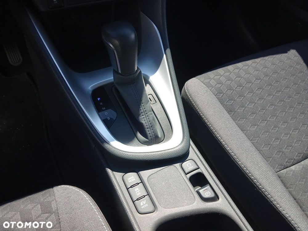Toyota Yaris Hybrid 1.5 Comfort - 36