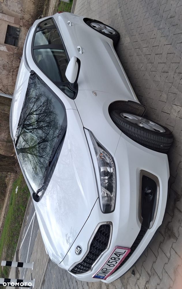 Kia Ceed 1.6 CRDi L - 3