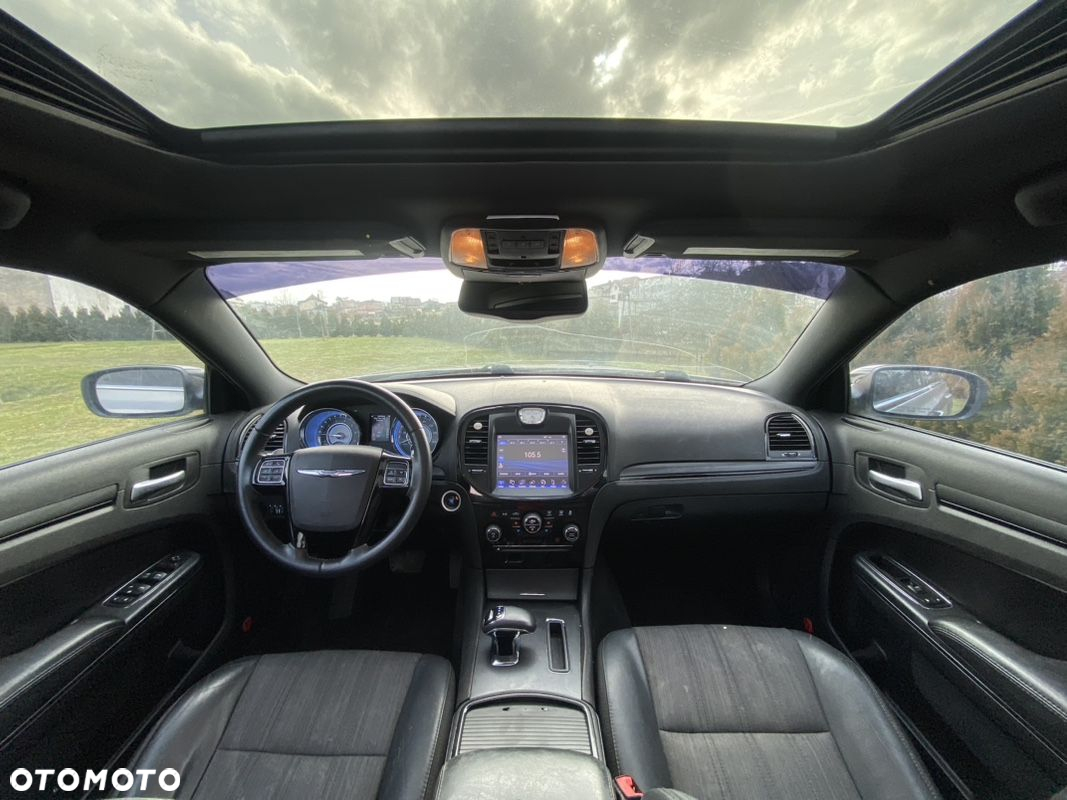 Chrysler 300s - 8