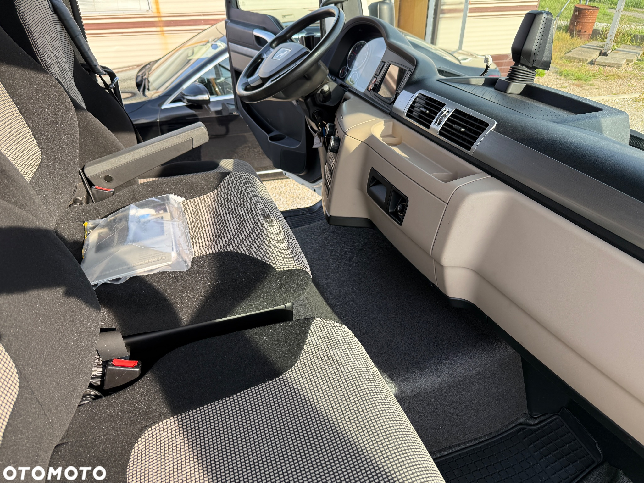 MAN TGL 12.220/Euro6/Automat/Klima/Navi/Kamera/Kontener/Winda - 16