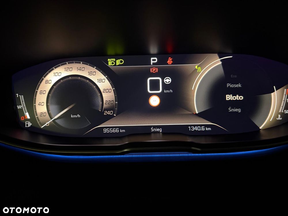 Peugeot 5008 1.6 PureTech GT S&S EAT8 - 36