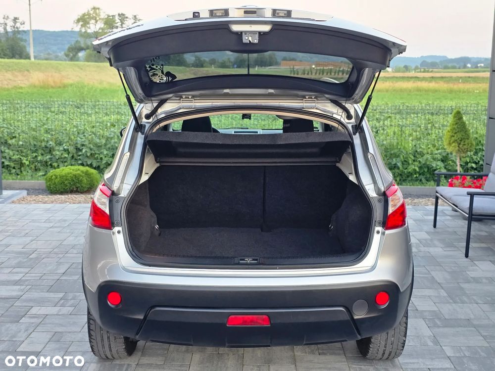 Nissan Qashqai 2.0 360 - 33
