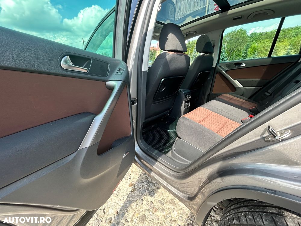 Volkswagen Tiguan 2.0 TDI DPF 4Motion Track&Field - 20