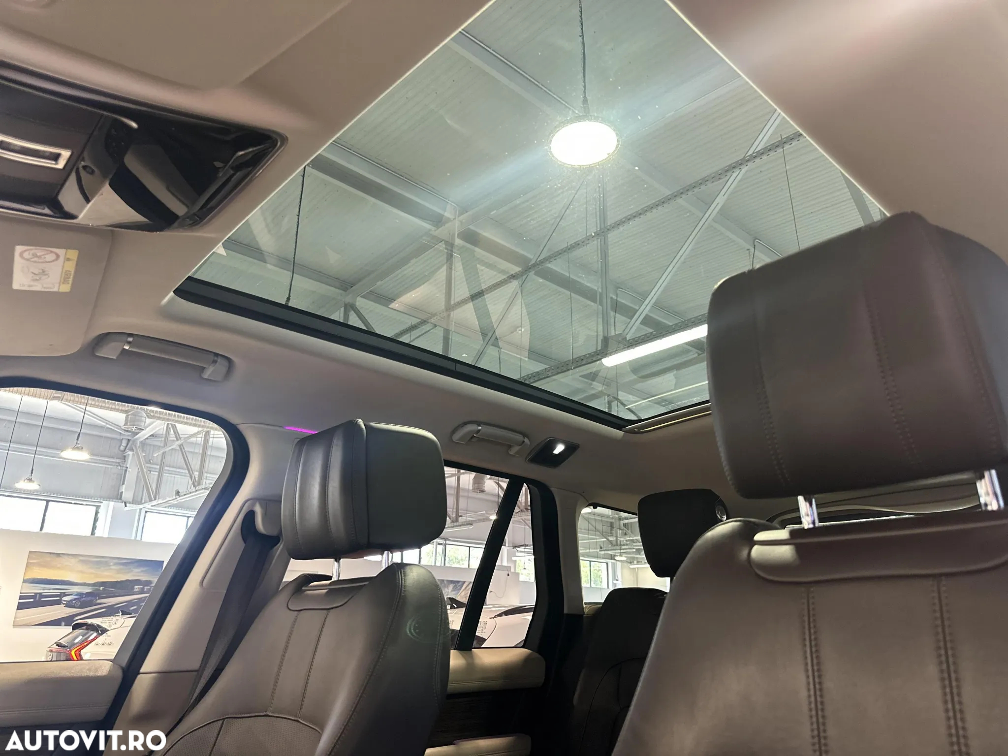 Land Rover Range Rover - 24