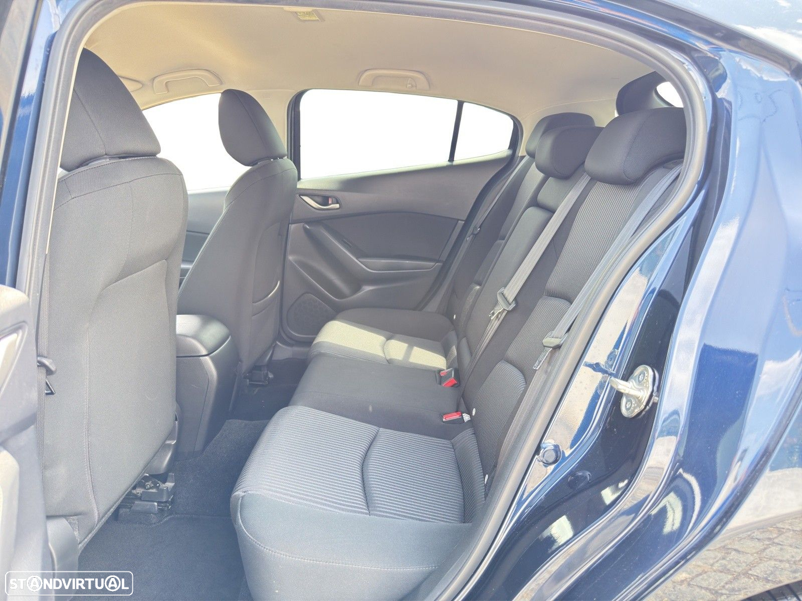 Mazda 3 1.5 Sky-G Evolve HS Navi - 12
