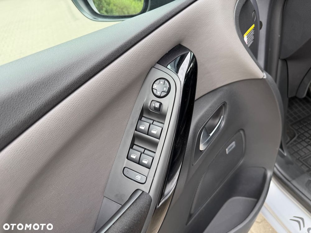Citroën C4 SpaceTourer 2.0 BlueHDi Shine S&S EAT8 - 23