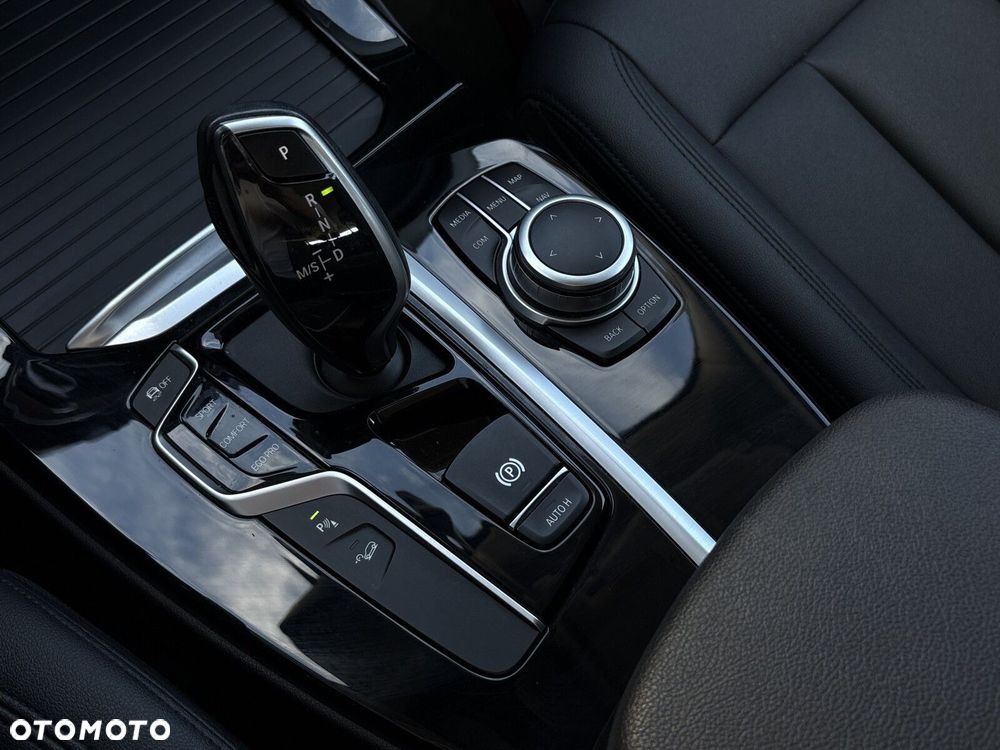 BMW X3 xDrive20i - 24