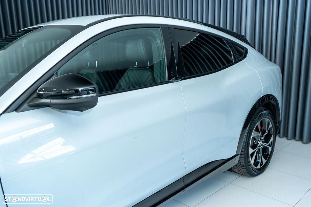 Ford Mustang Mach-E 98.7 kWh Premium - 27