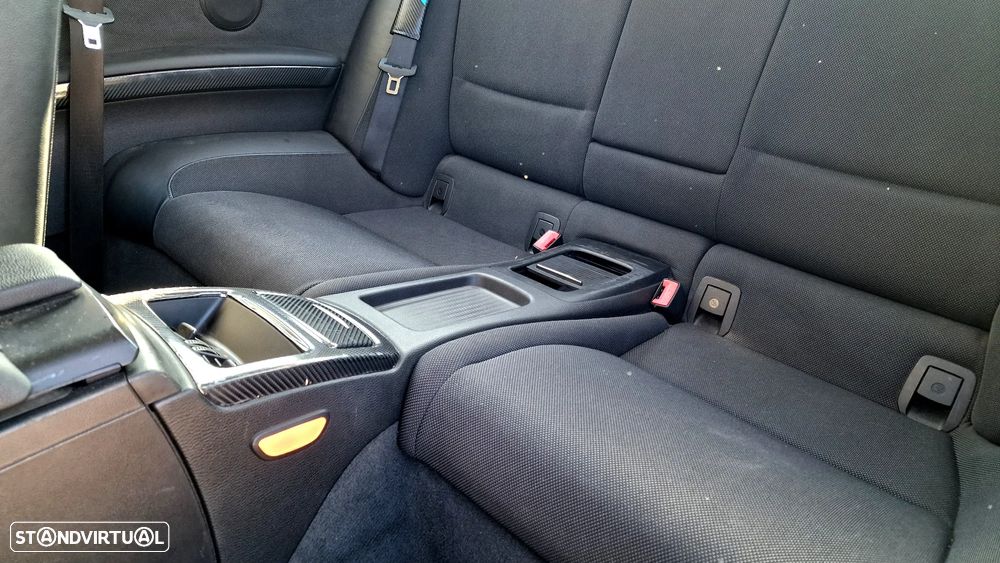 BMW 320 d Coupe Active - 17