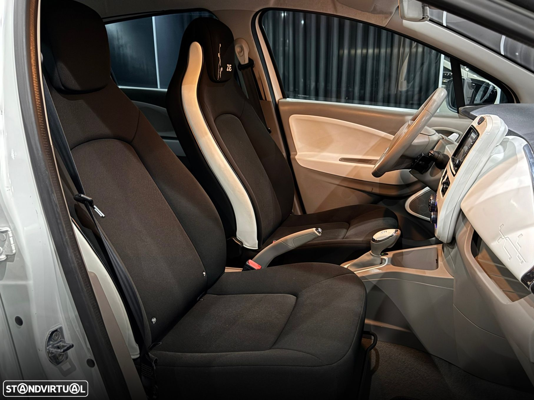 Renault Zoe - 22