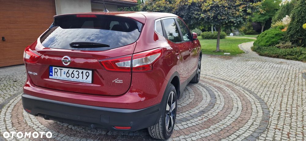 Nissan Qashqai 1.6 DIG-T Tekna - 11