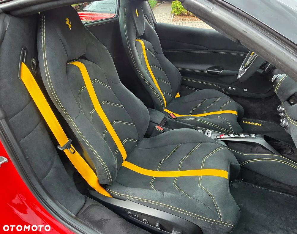 Ferrari 488 - 25