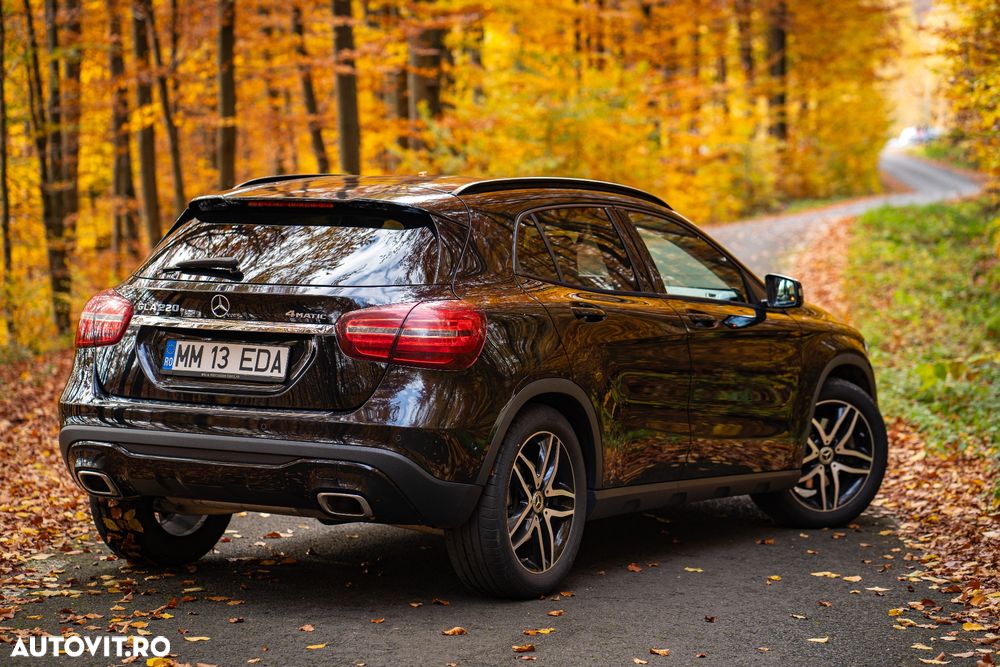 Mercedes-Benz GLA 220 4MATIC - 3