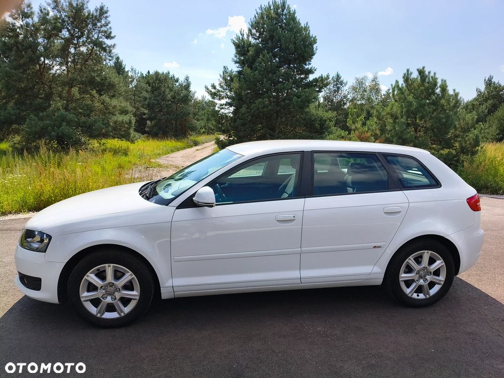 Audi A3 Sportback 1.4 TFSI S Line Sportpaket plus - 13