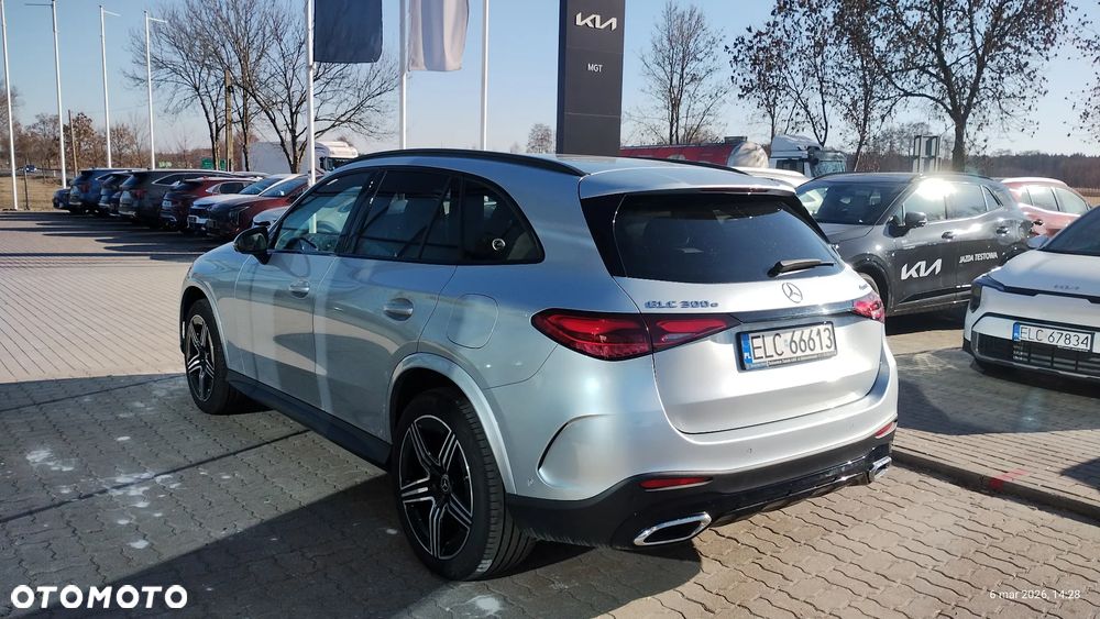 Mercedes-Benz GLC 300 e PHEV 4-Matic AMG Line - 5