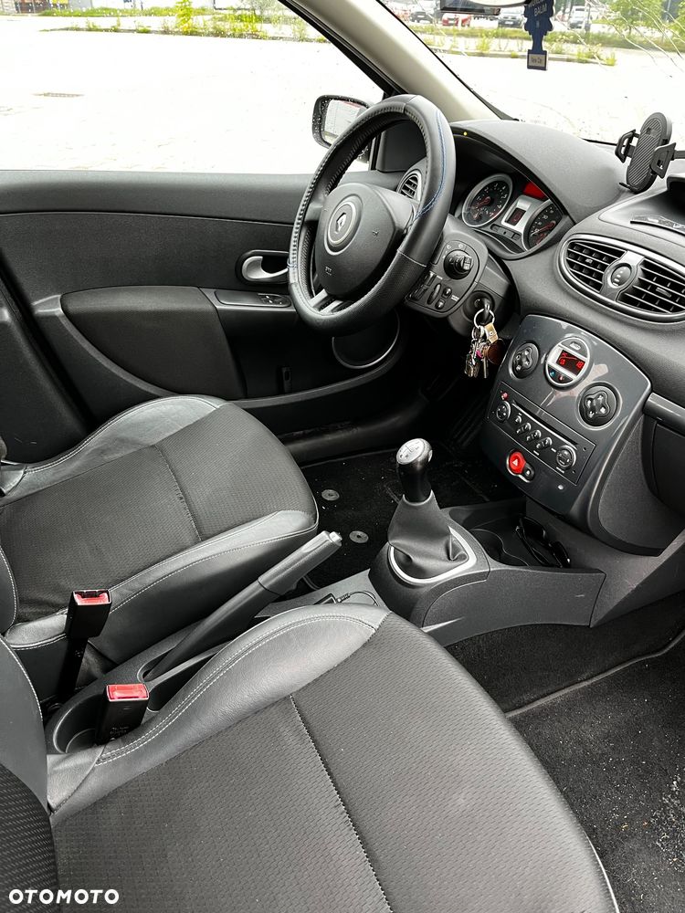 Renault Clio 1.2 TCE Alize - 9