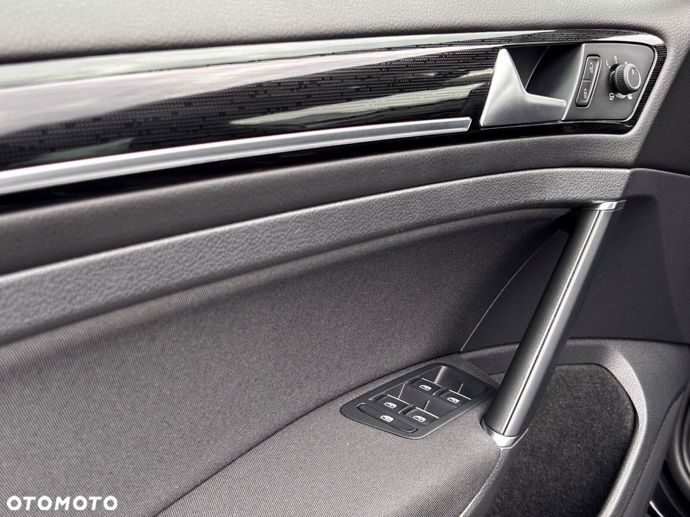 Volkswagen Golf 1.5 TSI BMT Evo Highline DSG - 12