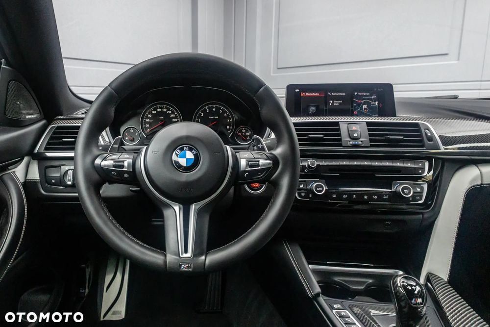 BMW M4 - 21