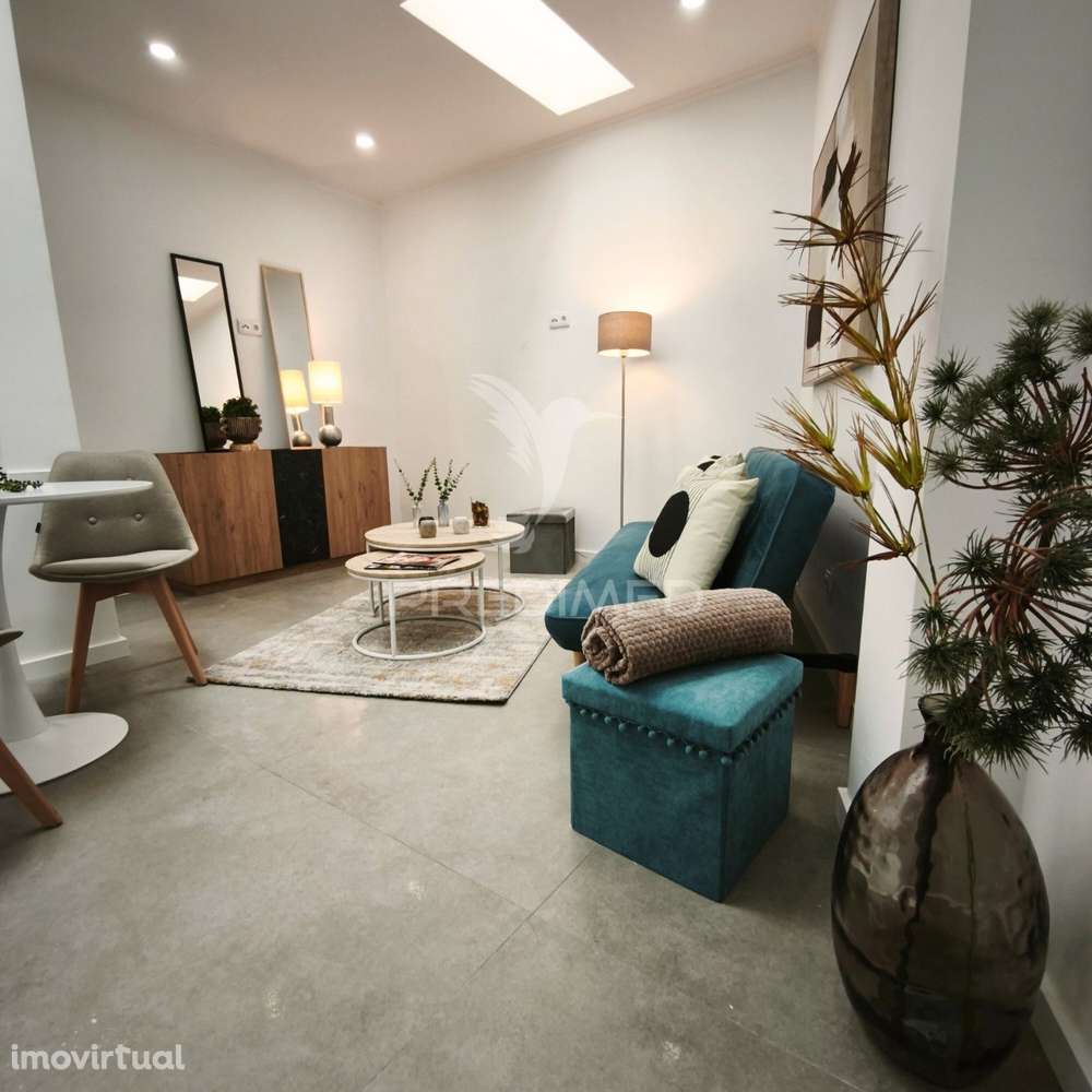 APARTAMENTO T3 REMODELADO NA PENHA DE FRANÇA - Grande imagem: 3/14