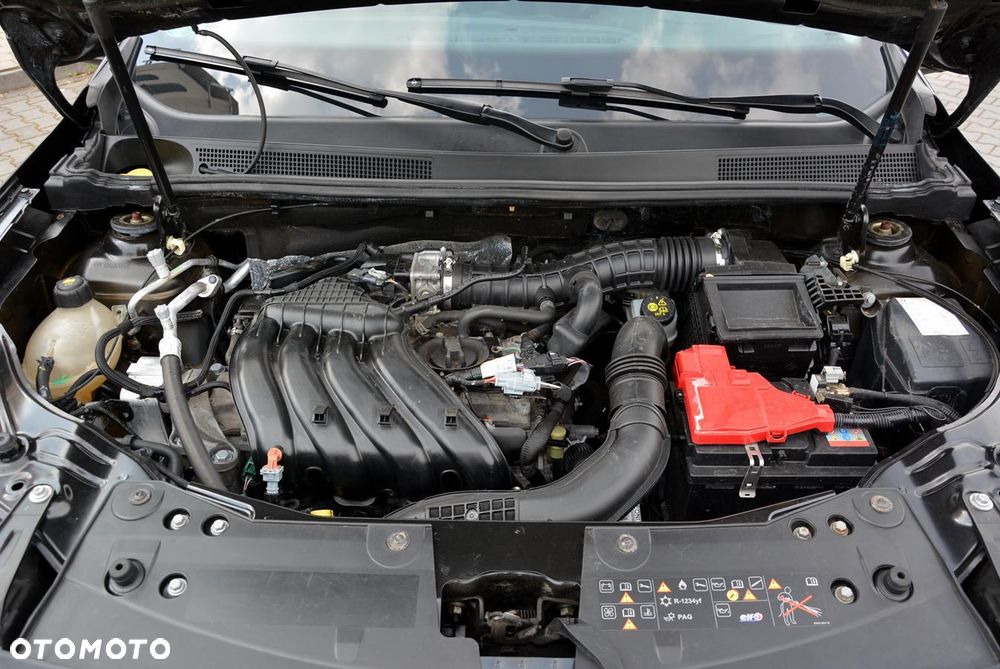 Dacia Duster 1.6 SCe Prestige - 29