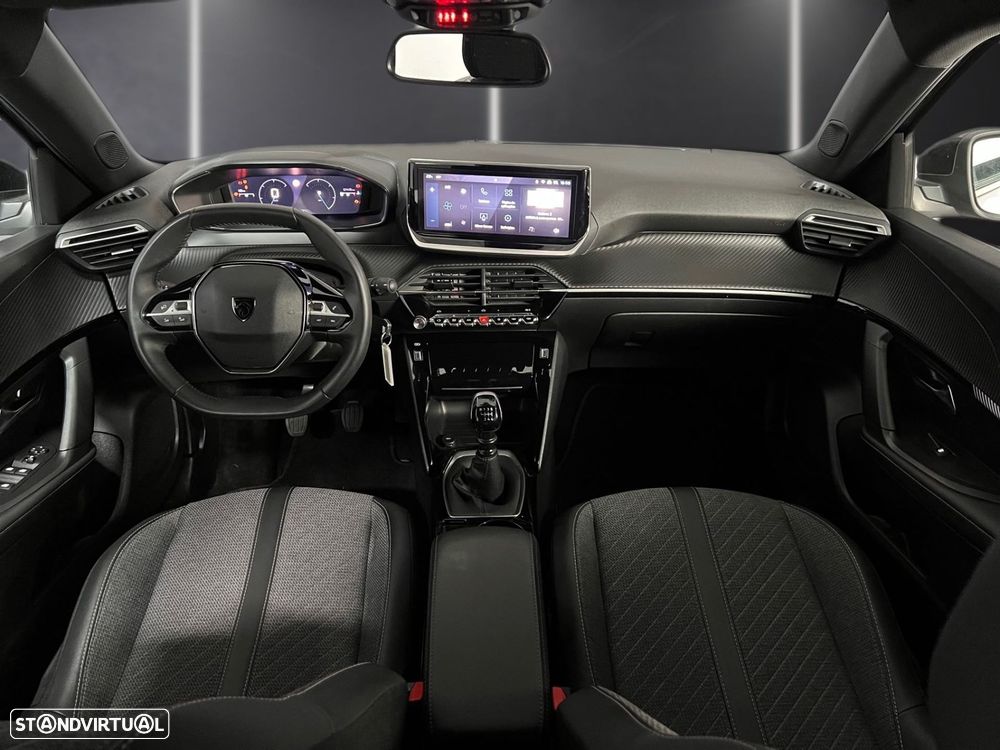 Peugeot 2008 1.2 PureTech Allure Pack - 5