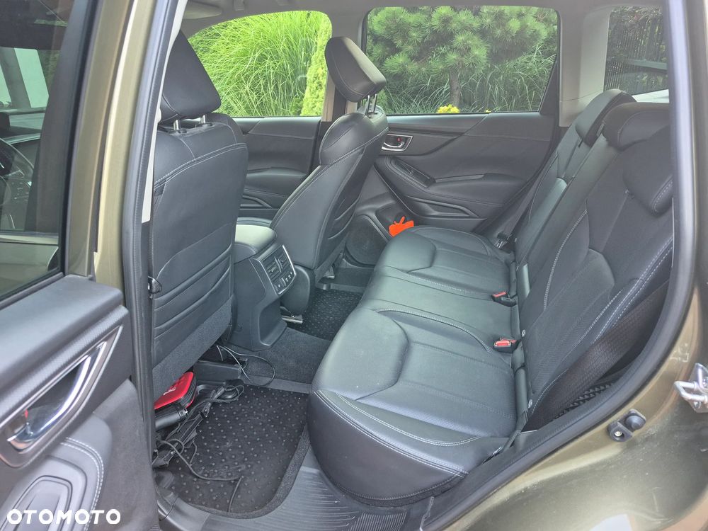 Subaru Forester 2.0i-L Platinum (EyeSight) Lineartronic - 6