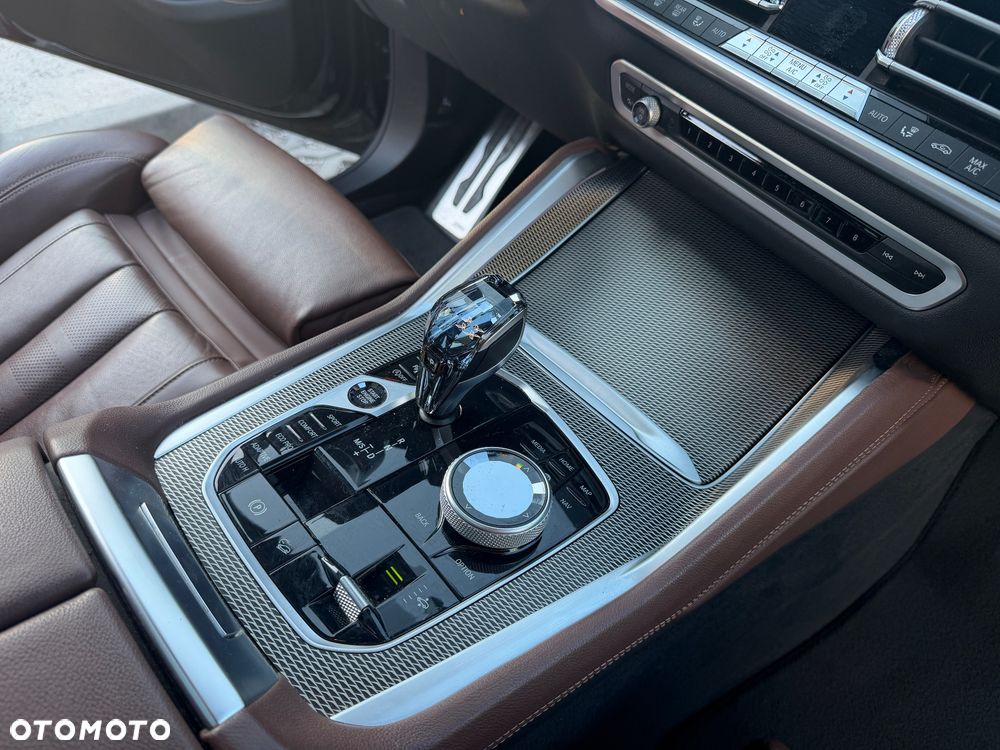 BMW X6 - 10