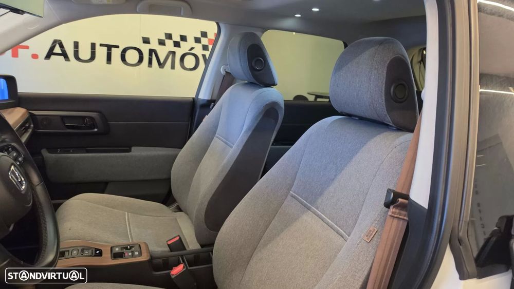 Honda e Advance (17") - 40