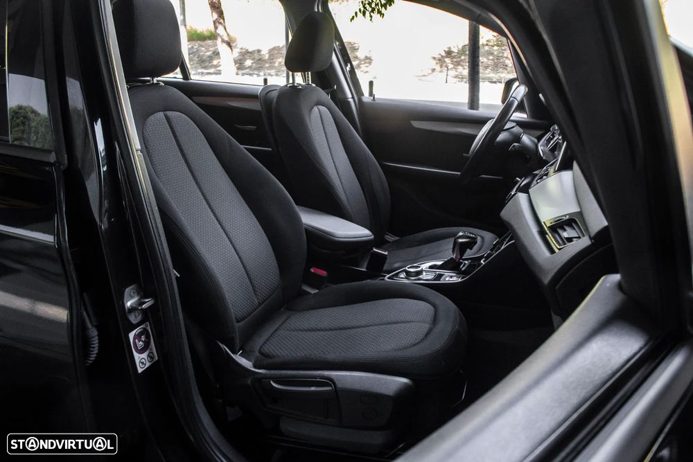 BMW 216 Gran Tourer d Aut. - 23