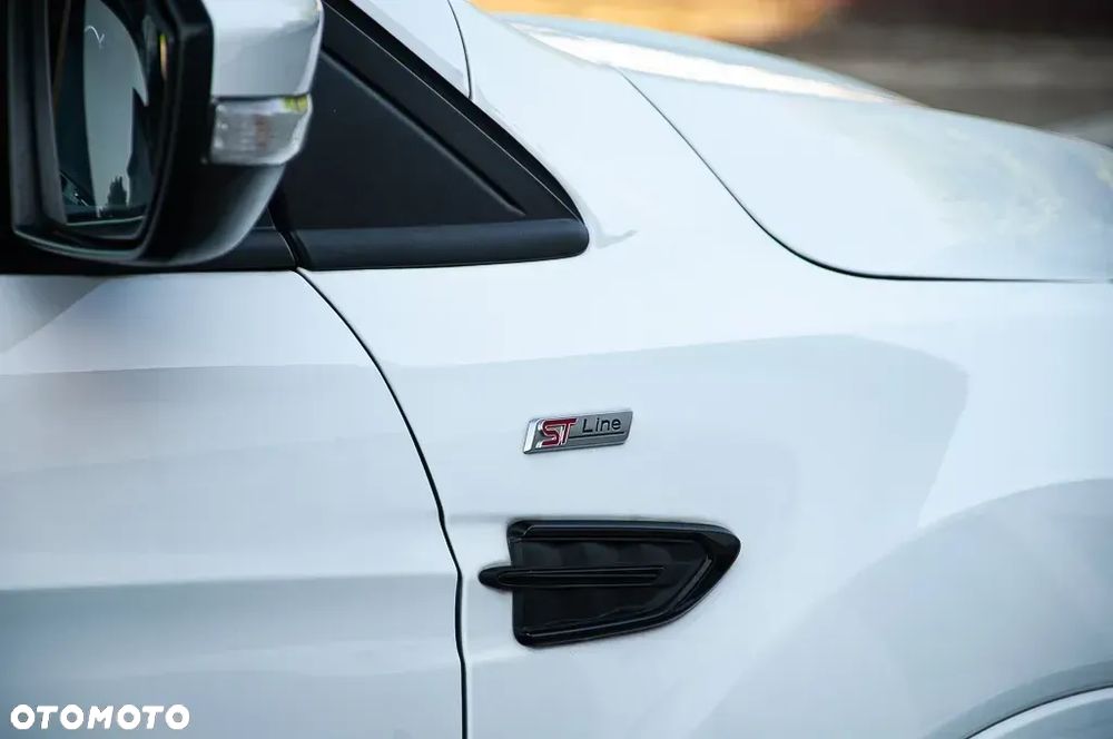 Ford Kuga - 18