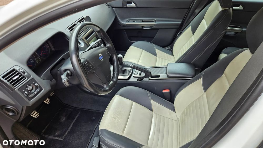 Volvo V50 D2 Kinetic - 20