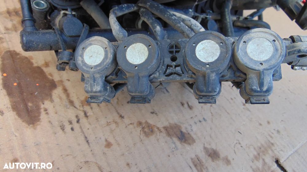 Galerie admisie cu electrovalve GPL Dacia Sandero 1.4,1.6 MPI an 2008 cod 8200964639 - 3