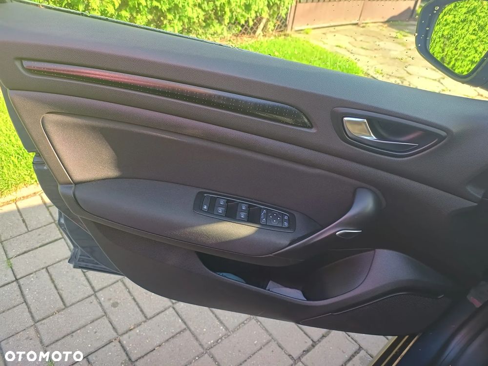 Peugeot 2008 1.2 Pure Tech Active S&S - 4