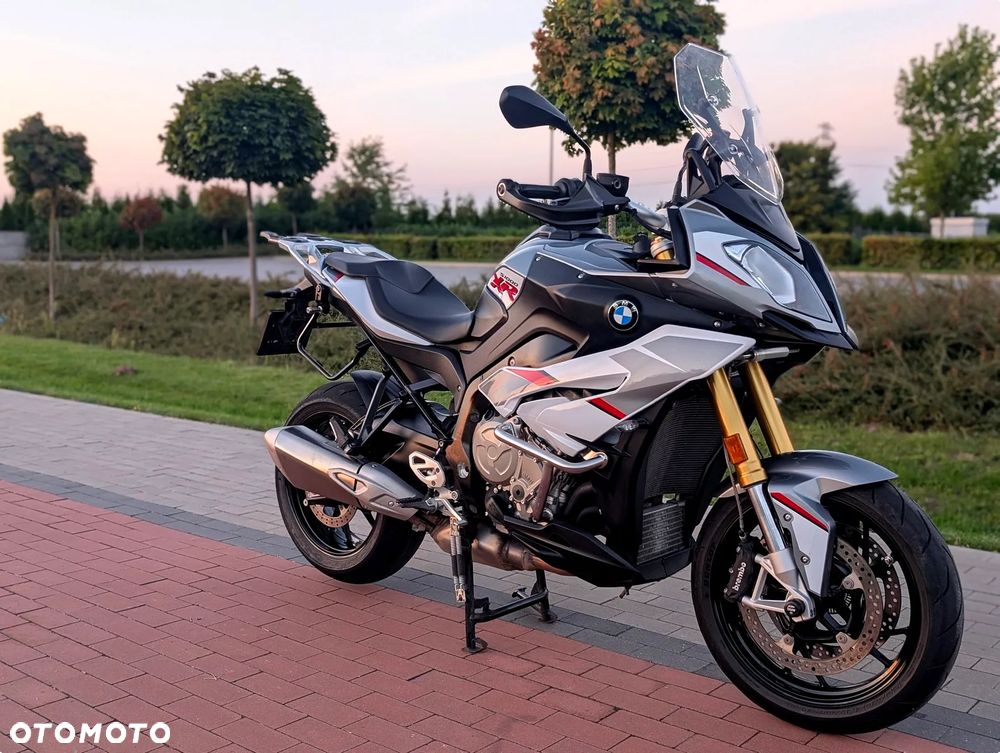 BMW XR - 27