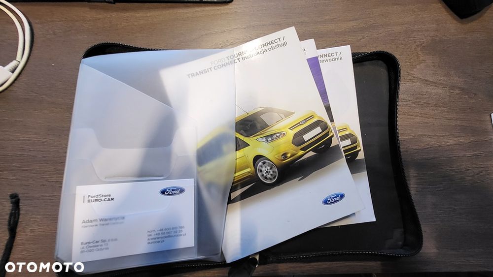 Ford Tourneo Connect 1.5 TDCi Titanium - 26