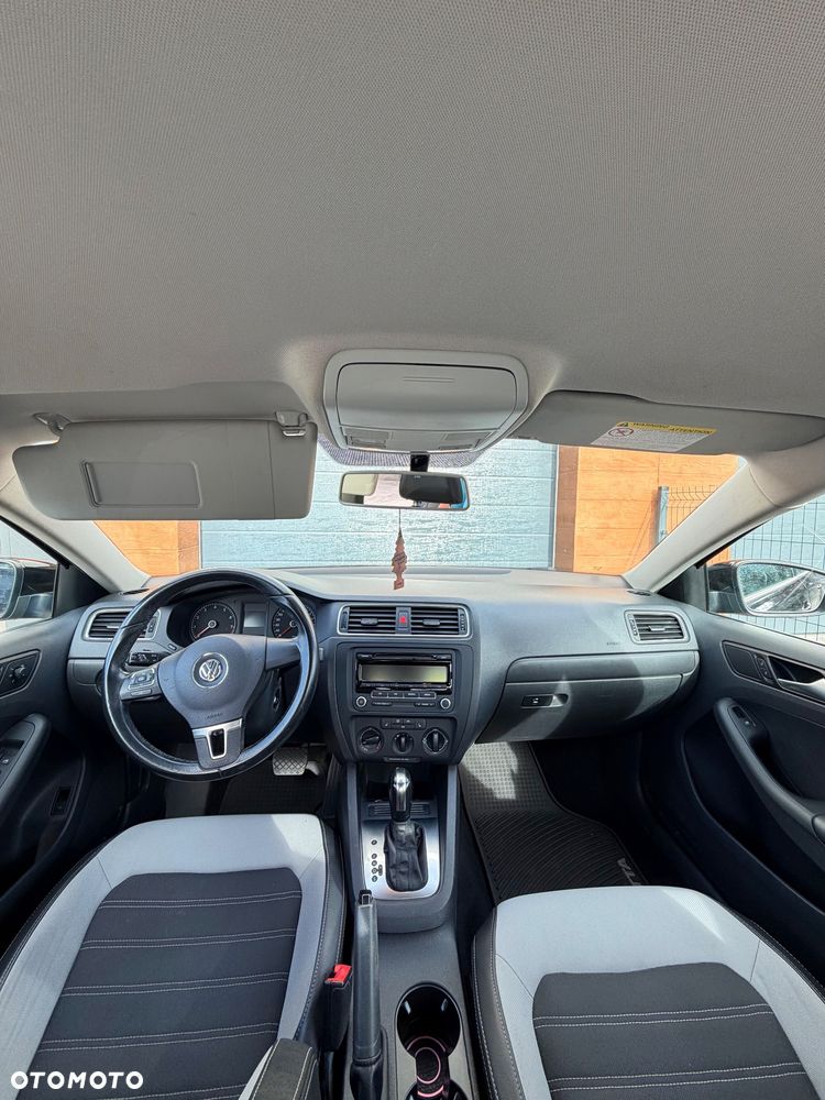 Volkswagen Jetta 2014 photo 5