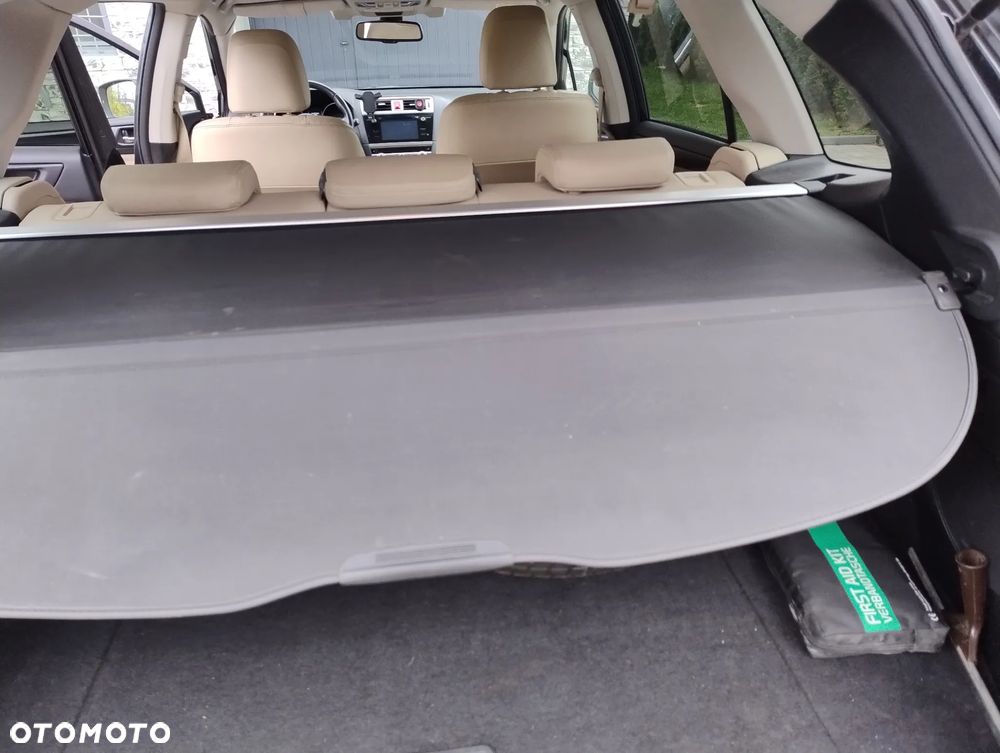 Subaru Outback 2.0D Exclusive Lineartronic - 29