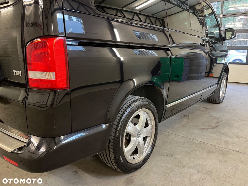 Volkswagen Multivan - 35