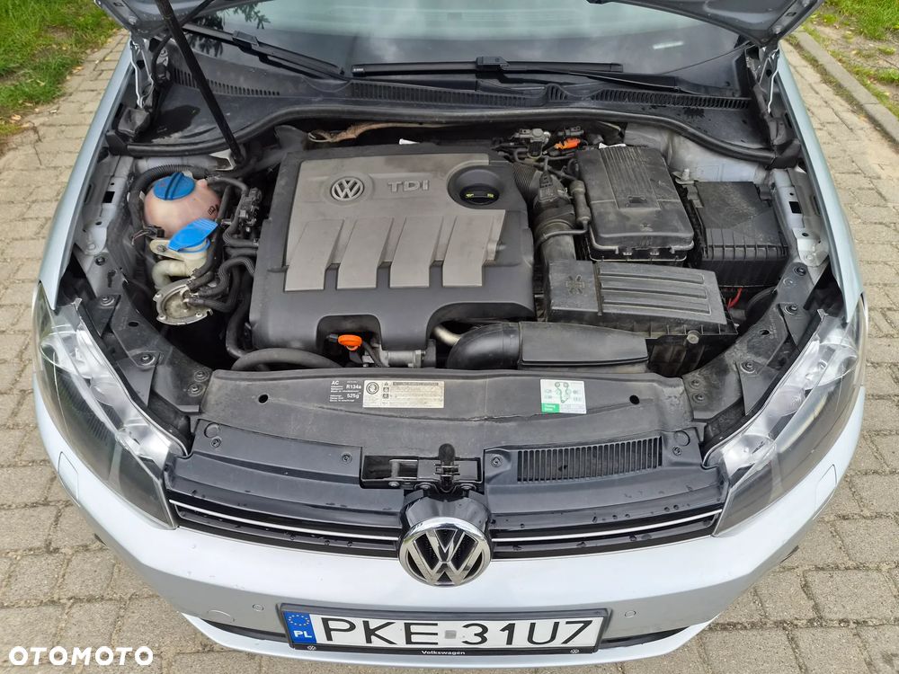 Volkswagen Golf 1.6 TDI DPF BlueMotion Technology DSG Comfortline - 8