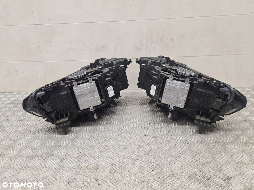 BMW X5 G05 LAMPA PRZÓD FULL LED EU PRAWA LEWA 5A27981 5A27982 - 2