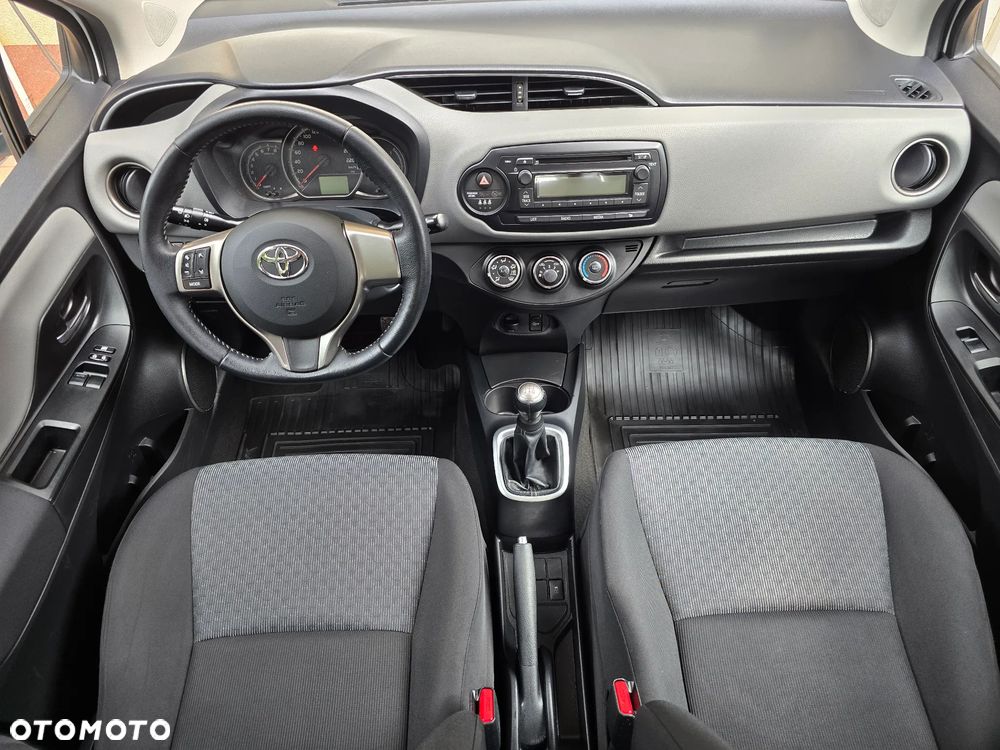 Toyota Yaris 1.0 Active EU6 - 8