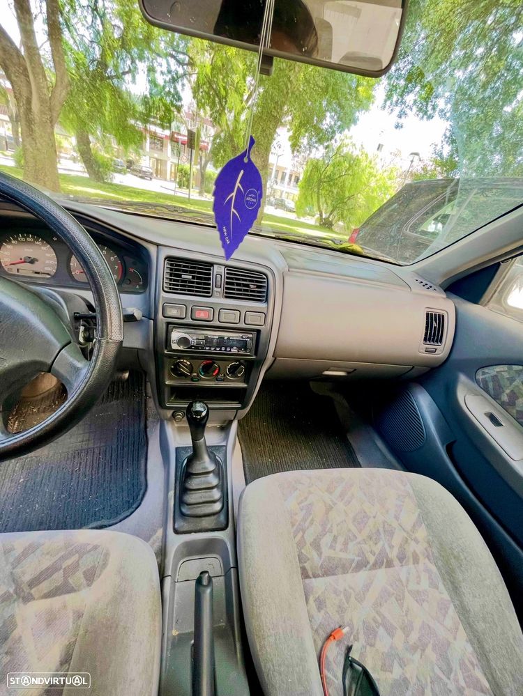 Nissan Almera 1.4 SLX - 7