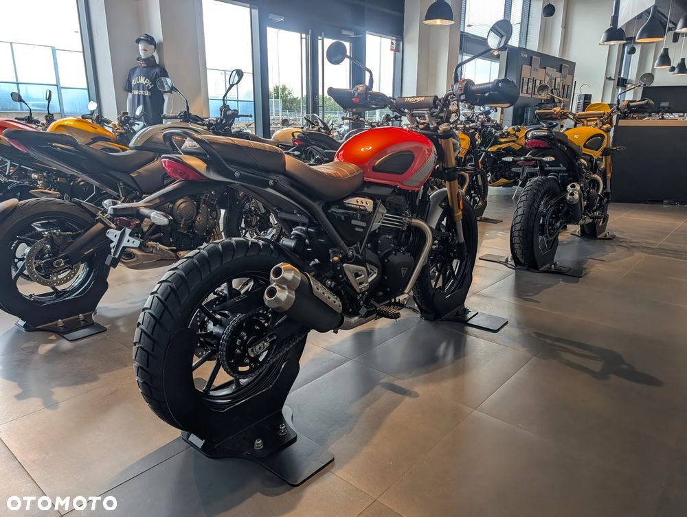 Triumph Scrambler - 5