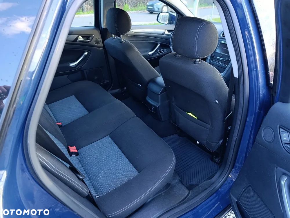 Ford Mondeo 1.6 TDCi Gold X - 6