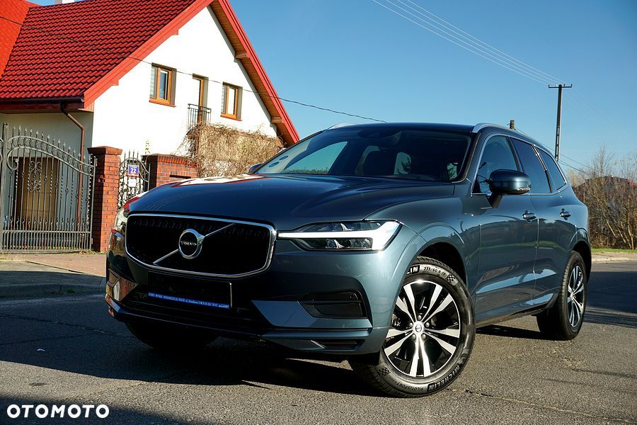 Volvo XC 60 B4 B Geartronic Momentum Pro - 4